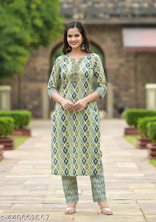 Emerald Green Embroidered Kurta Set