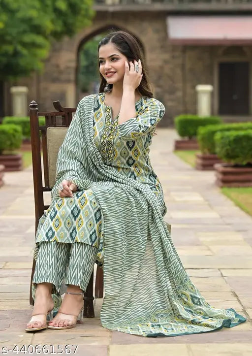 Emerald Green Embroidered Kurta Set